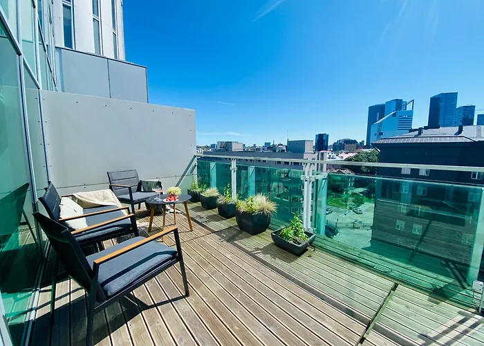 City Heart Apartment With A Sunny Rooftop Terrace